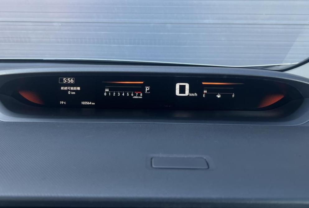 Honda Stepwgn V Рестайлинг Красноярск  - изображение 16