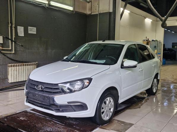 Lada (ВАЗ) Granta I Рестайлинг с пробегом 2023 года, цена 879 000 рублей, 28487 км, лифтбек, Автокод Объявления