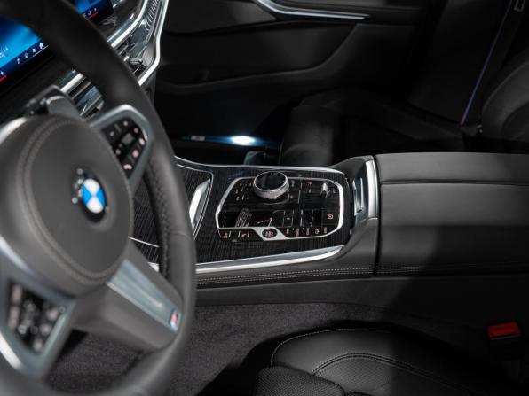 Новый BMW X7 I (G07) Рестайлинг 2026 года, цена 18 490 000 рублей, внедорожник, Автокод Объявления