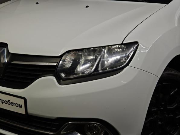 Renault Logan II с пробегом 2017 года, цена 748 000 рублей, 96356 км, седан, Автокод Объявления