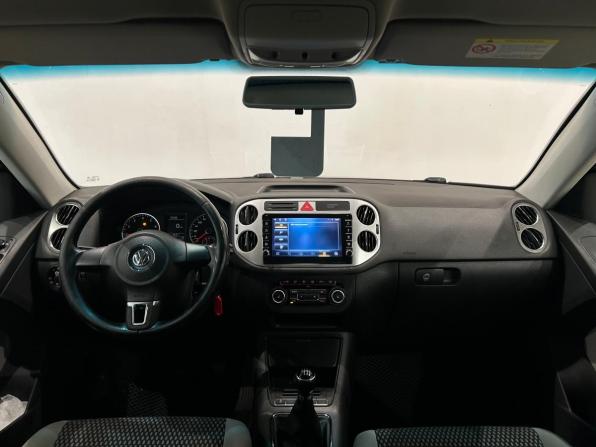 Volkswagen Tiguan I с пробегом 2010 года, цена 809 000 рублей, 179873 км, внедорожник, Автокод Объявления