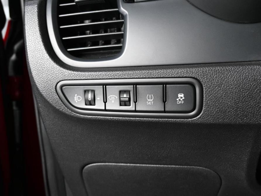 Kia Rio IV Ростов-на-Дону  - изображение 16
