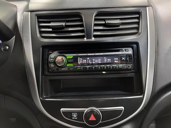 Hyundai Solaris I с пробегом 2011 года, цена 560 000 рублей, 172052 км, седан, Автокод Объявления