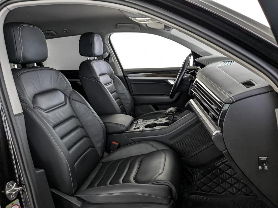 Volkswagen Touareg III Москва  - изображение 24