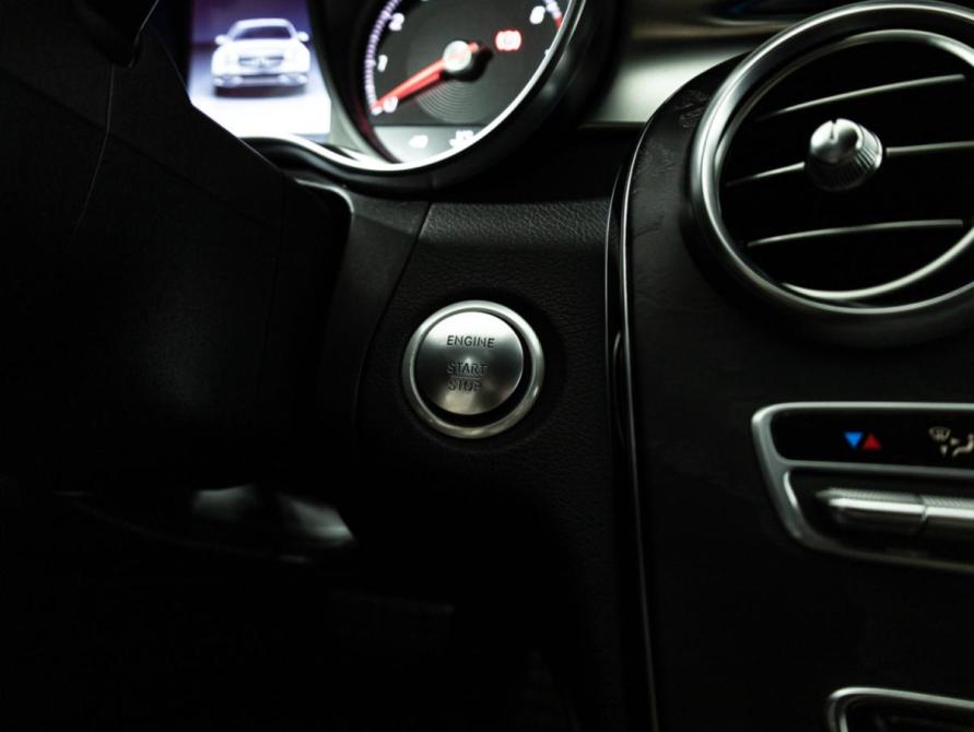 Mercedes-Benz C-Класс IV (W205) Санкт-Петербург  - изображение 19