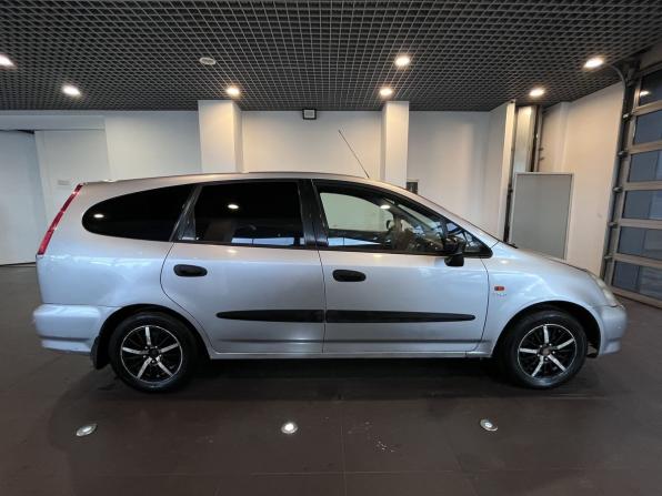 Honda Stream I с пробегом 2001 года, цена 300 000 рублей, 322631 км, компактвэн, Автокод Объявления