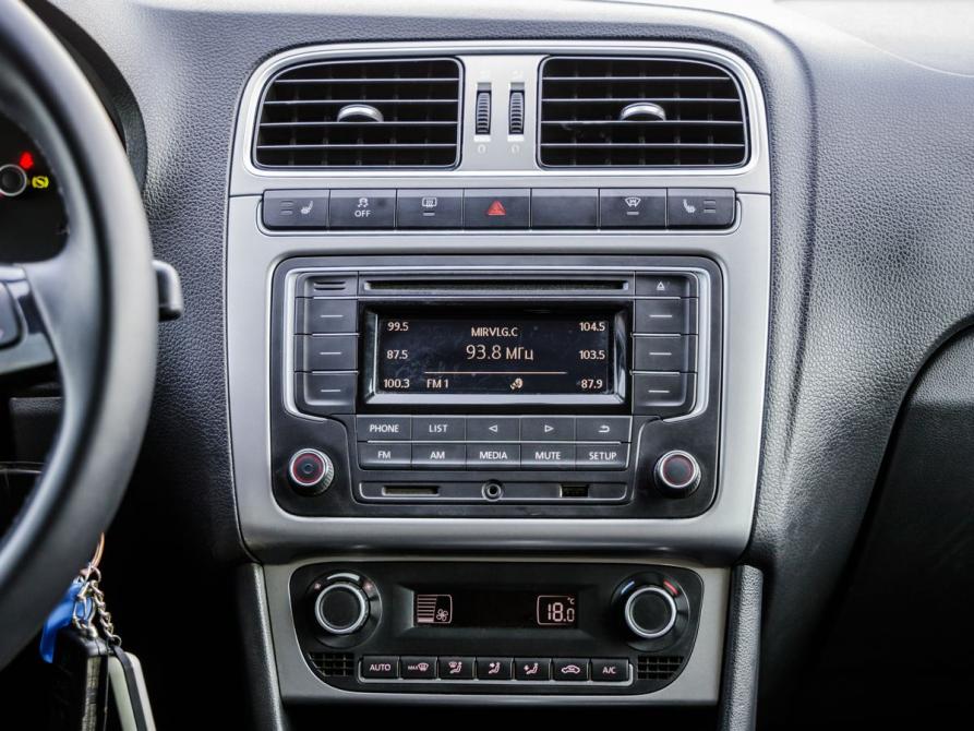 Volkswagen Polo V Рестайлинг Волгоград  - изображение 21