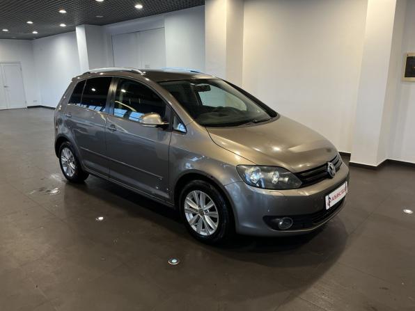 Volkswagen Golf Plus II с пробегом 2012 года, цена 477 500 рублей, 339462 км, хэтчбек, Автокод Объявления