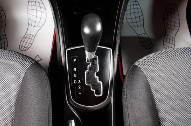 Hyundai Solaris I с пробегом 2012 года, цена 749 000 рублей, 199047 км, седан, Автокод Объявления