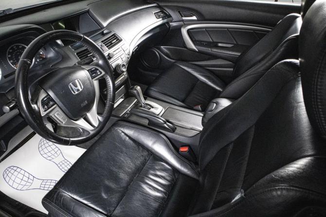 Honda Accord VIII с пробегом 2010 года, цена 1 369 000 рублей, 216000 км, купе, Автокод Объявления