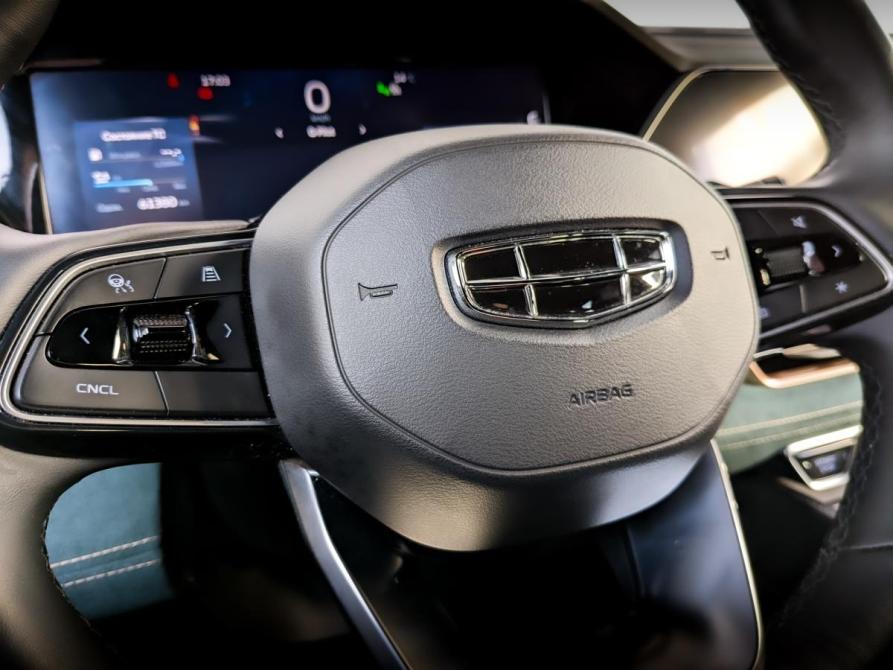 Geely Monjaro I Москва  - изображение 28