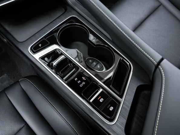 FAW Bestune B70 I Рестайлинг с пробегом 2024 года, цена 2 598 000 рублей, 57 км, лифтбек, Автокод Объявления