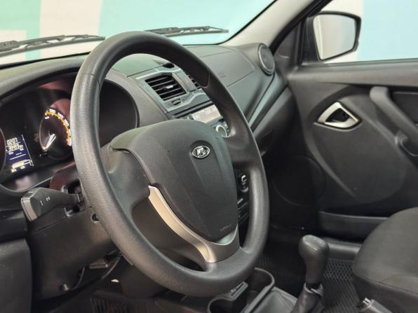 Lada (ВАЗ) Granta I Рестайлинг с пробегом 2022 года, цена 658 000 рублей, 39500 км, хэтчбек, Автокод Объявления