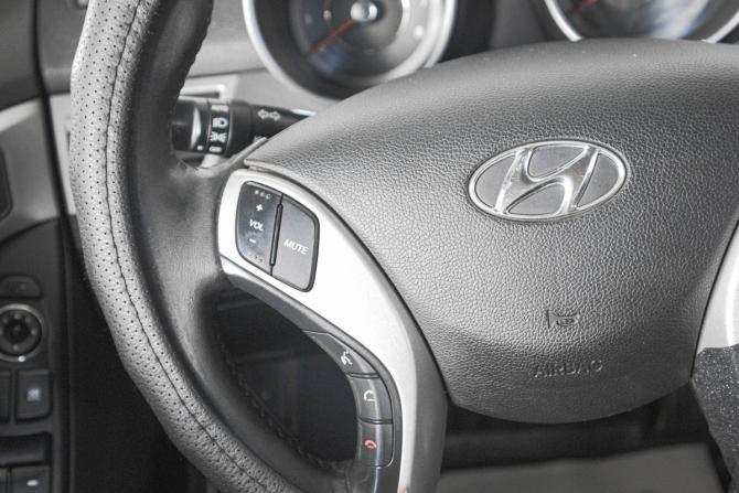 Hyundai Avante V с пробегом 2011 года, цена 919 000 рублей, 214450 км, седан, Автокод Объявления