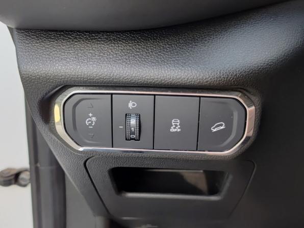 Haval Jolion I с пробегом 2021 года, цена 1 599 000 рублей, 61000 км, внедорожник, Автокод Объявления