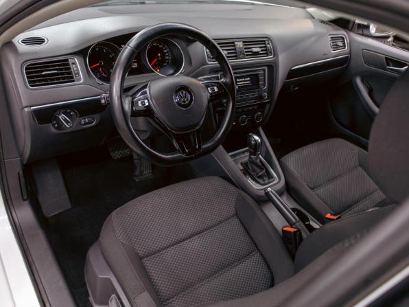 Volkswagen Jetta VI Рестайлинг с пробегом 2016 года, цена 1 125 000 рублей, 165708 км, седан, Автокод Объявления