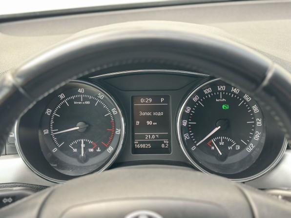 Skoda Superb II с пробегом 2012 года, цена 1 090 000 рублей, 169788 км, лифтбек, Автокод Объявления