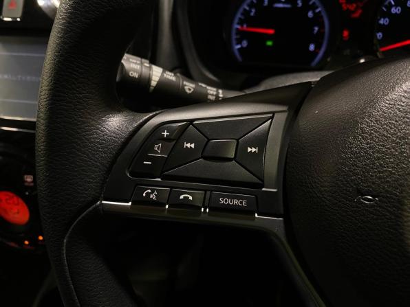 Nissan Note II Рестайлинг с пробегом 2017 года, цена 1 150 000 рублей, 53818 км, хэтчбек, Автокод Объявления