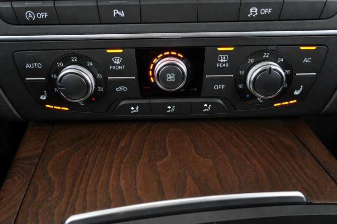 Audi A6 IV (C7) с пробегом 2011 года, цена 1 350 000 рублей, 280004 км, седан, Автокод Объявления