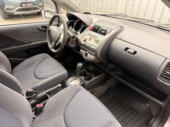Honda Jazz I Рестайлинг с пробегом 2008 года, цена 620 000 рублей, 146457 км, хэтчбек, Автокод Объявления