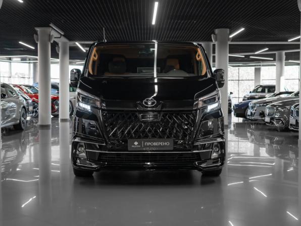 Toyota HiAce H300 с пробегом 2024 года, цена 10 900 000 рублей, 14616 км, минивэн, Автокод Объявления
