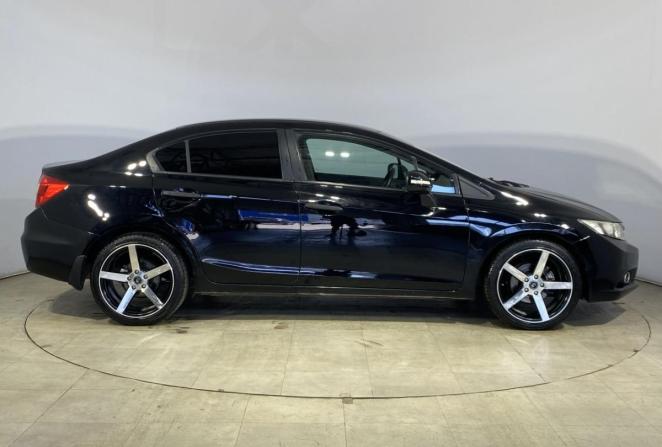 Honda Civic IX с пробегом 2012 года, цена 850 000 рублей, 211034 км, седан, Автокод Объявления