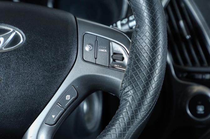 Hyundai ix35 I Рестайлинг с пробегом 2013 года, цена 1 499 000 рублей, 192000 км, внедорожник, Автокод Объявления
