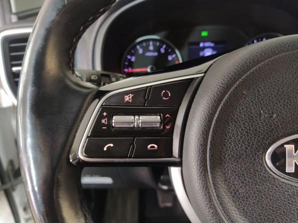 Kia Sportage IV Рестайлинг с пробегом 2019 года, цена 1 905 000 рублей, 102683 км, внедорожник, Автокод Объявления