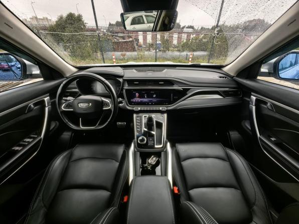 Geely Atlas Pro с пробегом 2022 года, цена 1 739 000 рублей, 121000 км, внедорожник, Автокод Объявления