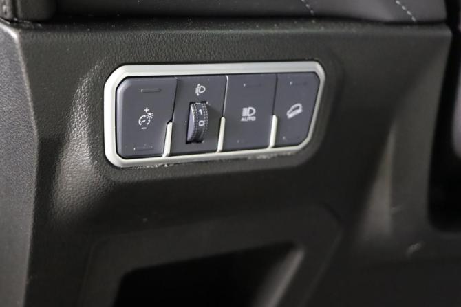 Haval F7 I Рестайлинг с пробегом 2022 года, цена 2 079 990 рублей, 87047 км, внедорожник, Автокод Объявления