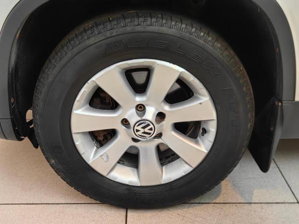 Volkswagen Tiguan I Рестайлинг с пробегом 2013 года, цена 868 000 рублей, 219188 км, внедорожник, Автокод Объявления