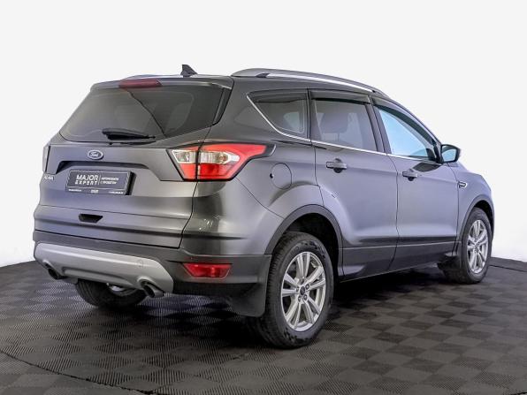 Ford Kuga II Рестайлинг с пробегом 2018 года, цена 1 425 000 рублей, 186959 км, внедорожник, Автокод Объявления