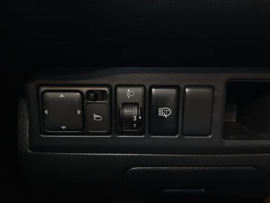 Nissan Note I Москва  - изображение 17