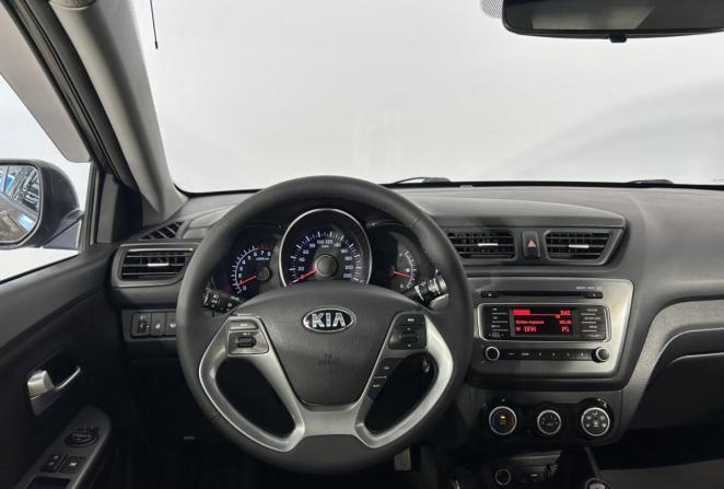 Kia Rio III Рестайлинг с пробегом 2016 года, цена 1 080 000 рублей, 172991 км, седан, Автокод Объявления