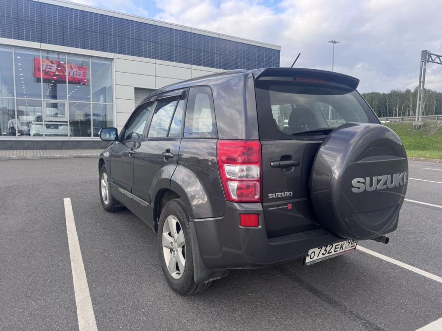 Suzuki Grand Vitara II Рестайлинг Санкт-Петербург  - изображение 4