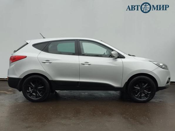 Hyundai ix35 I Рестайлинг с пробегом 2015 года, цена 1 330 000 рублей, 173149 км, внедорожник, Автокод Объявления