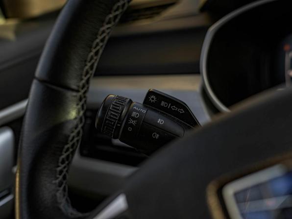 Geely Atlas I с пробегом 2021 года, цена 1 374 000 рублей, 240657 км, внедорожник, Автокод Объявления