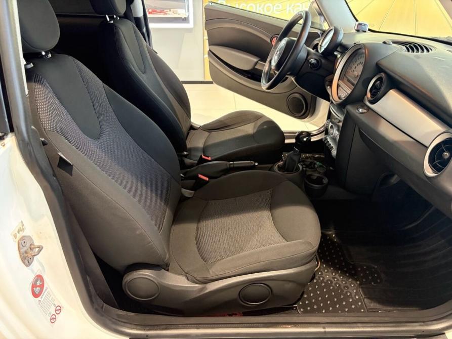 Mini Hatch II (R56) Екатеринбург  - изображение 10