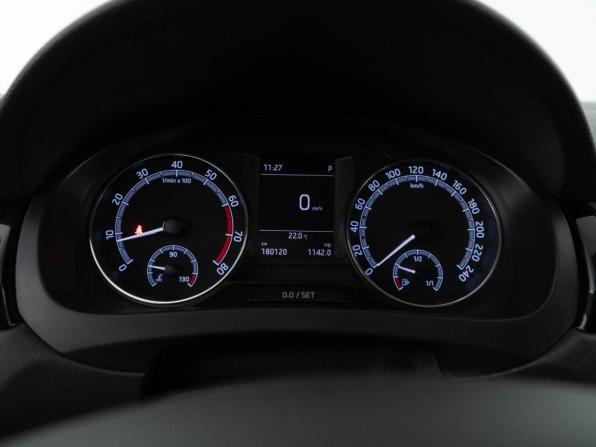 Skoda Rapid I Рестайлинг с пробегом 2018 года, цена 1 283 055 рублей, 180120 км, лифтбек, Автокод Объявления