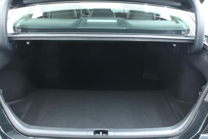 Toyota Camry IX (XV80) China Market с пробегом 2024 года, цена 4 200 000 рублей, 444 км, седан, Автокод Объявления