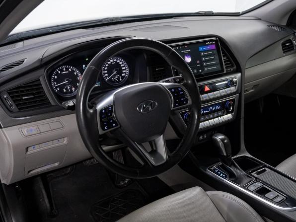 Hyundai Sonata VII (LF) Рестайлинг с пробегом 2018 года, цена 1 969 000 рублей, 89025 км, седан, Автокод Объявления