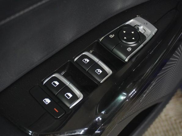 Kia K5 III с пробегом 2021 года, цена 2 610 000 рублей, 112413 км, седан, Автокод Объявления