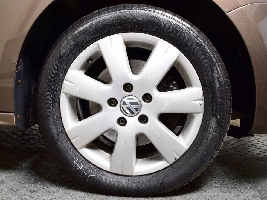 Volkswagen Jetta VI Кемерово  - изображение 12