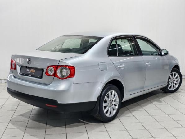 Volkswagen Jetta V с пробегом 2008 года, цена 545 000 рублей, 215068 км, седан, Автокод Объявления