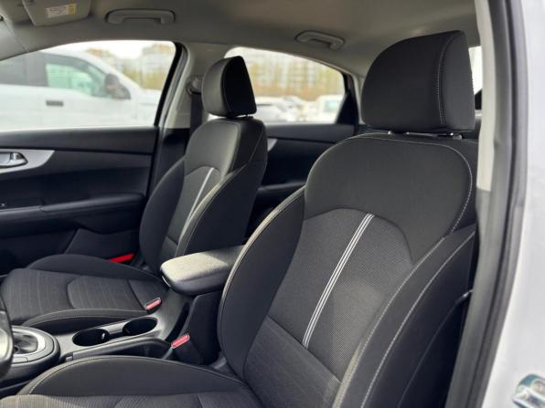 Kia Cerato IV Рестайлинг с пробегом 2021 года, цена 1 995 000 рублей, 72389 км, седан, Автокод Объявления