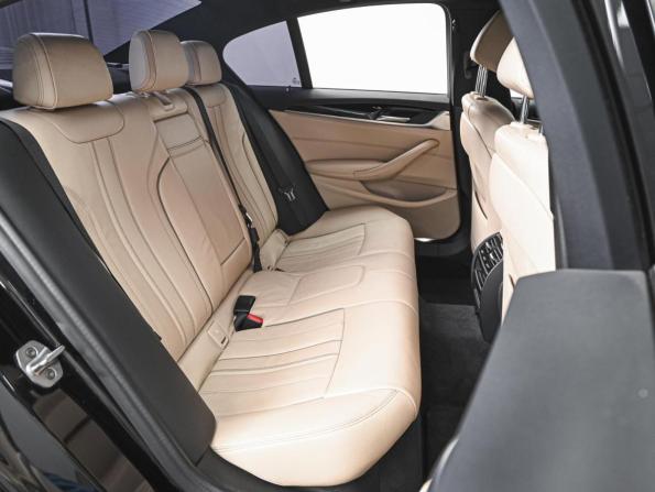 BMW 5 серии VII (G30/G31/G38) с пробегом 2017 года, цена 2 919 000 рублей, 222038 км, седан, Автокод Объявления