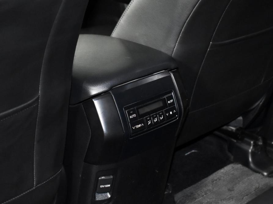 Toyota Land Cruiser Prado 150 Series Рестайлинг 3 Санкт-Петербург  - изображение 14