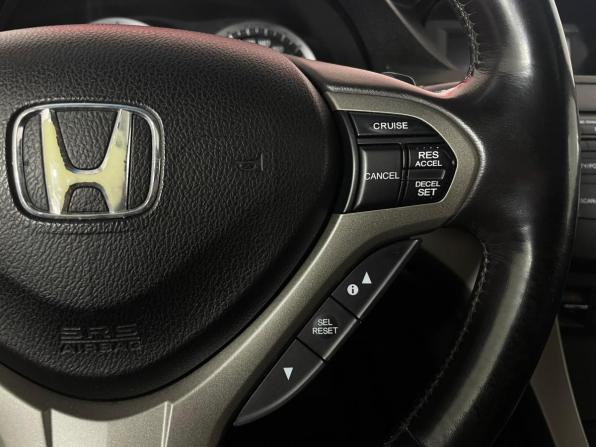 Honda Accord VIII с пробегом 2008 года, цена 990 000 рублей, 266968 км, седан, Автокод Объявления