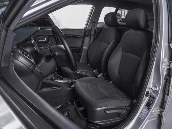 Kia Rio III Рестайлинг с пробегом 2015 года, цена 1 015 000 рублей, 184711 км, хэтчбек, Автокод Объявления