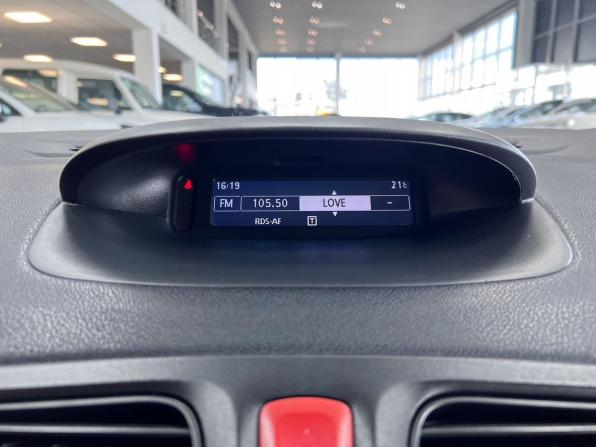 Renault Fluence I с пробегом 2010 года, цена 625 000 рублей, 256573 км, седан, Автокод Объявления